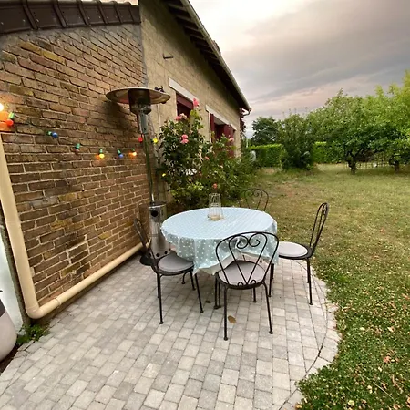 Epicea Independant Avec Jardin